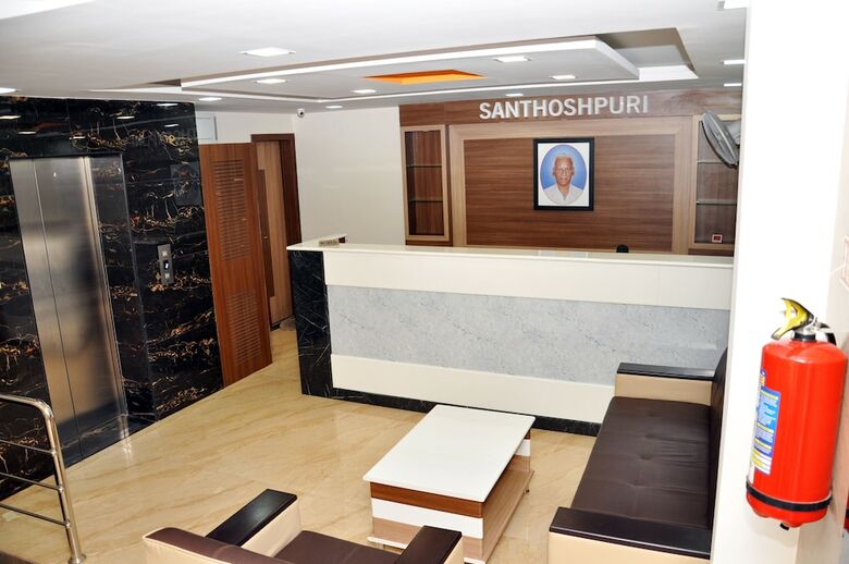 Hotel Santhoshpuri