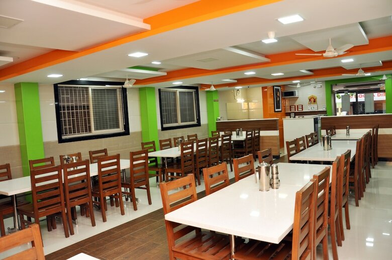 Hotel Santhoshpuri
