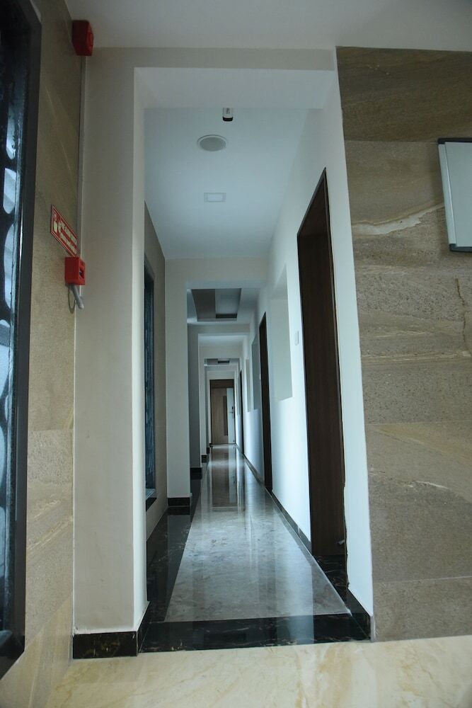 Hotel Santhoshpuri