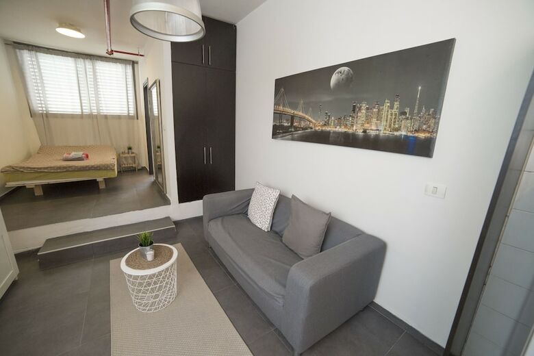 Apartamento Ha-yetsira Studios