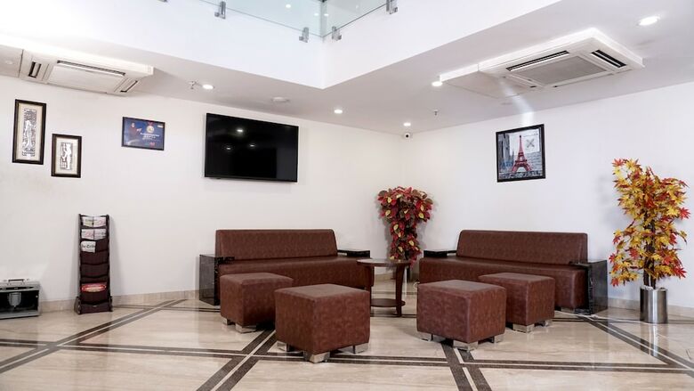 Hotel Citi Palaza