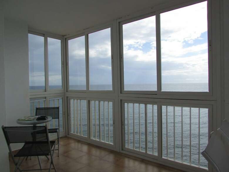4 Bedrooms Seaview Apartment