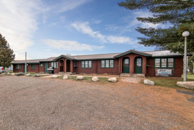 Hotel Rib Waters Inn