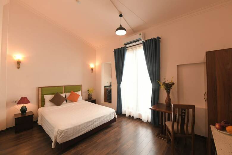 Old Quarter Family Hotel