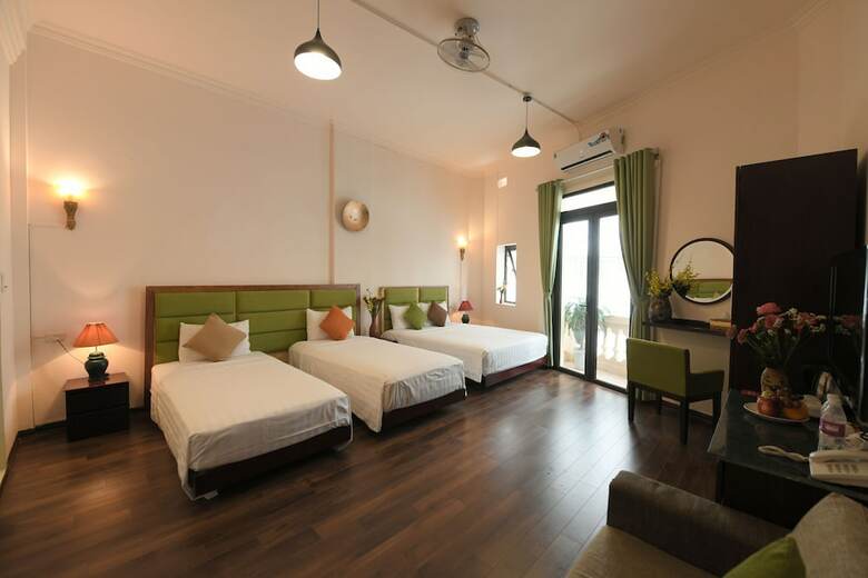 Old Quarter Family Hotel