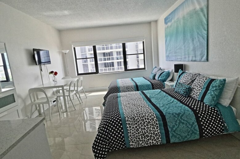 Apartamentos Beach Front Studio