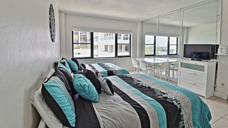 Apartamentos Beach Front Studio