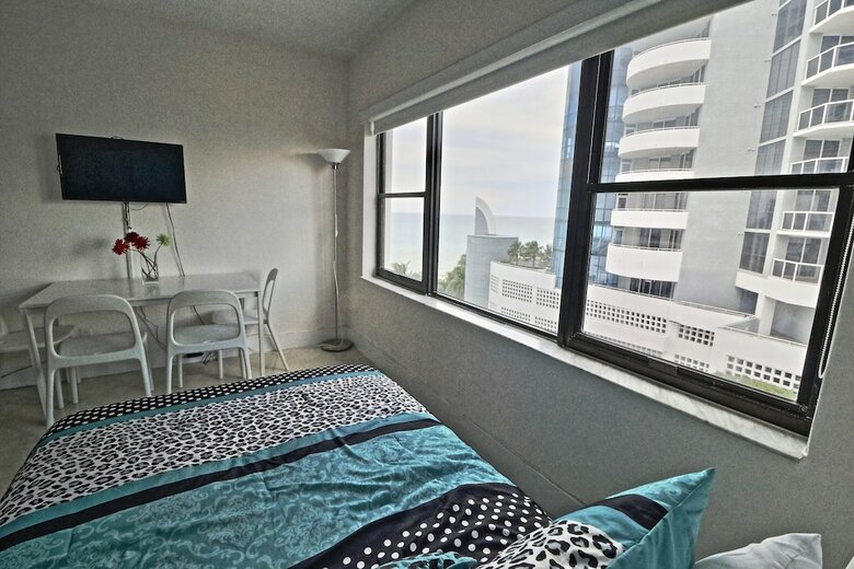 Apartamentos Beach Front Studio