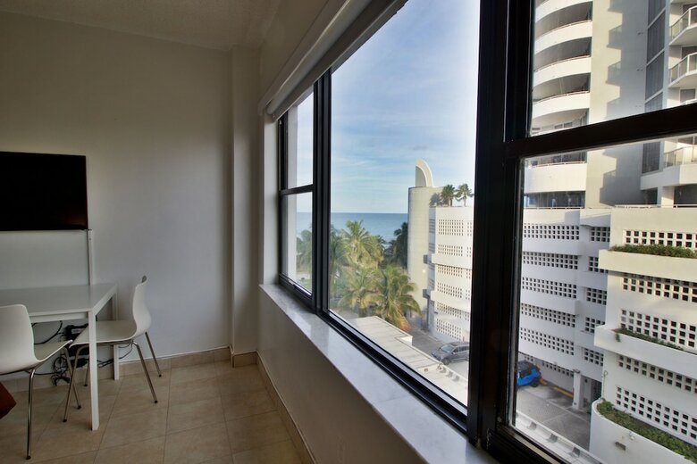 Apartamentos Beach Front Studio