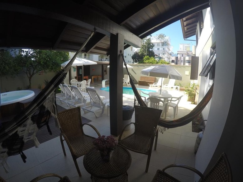 Hostal Beach House Floripa