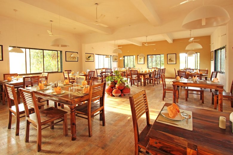 Hotel Gir Birding Lodge