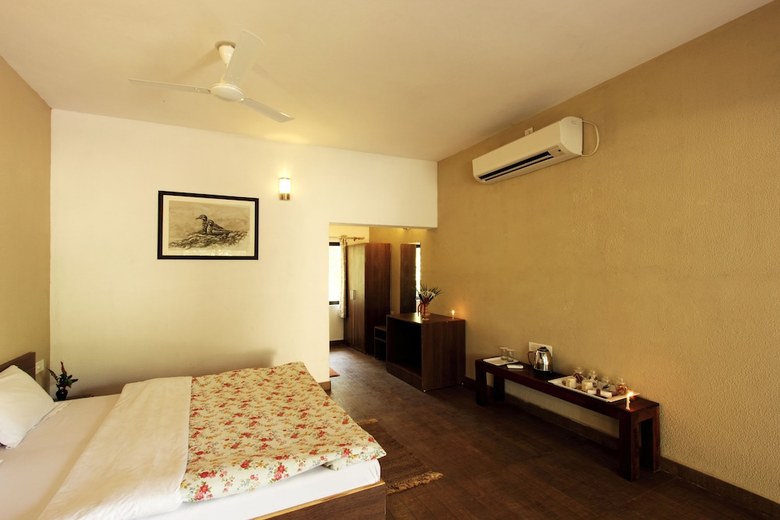 Hotel Gir Birding Lodge