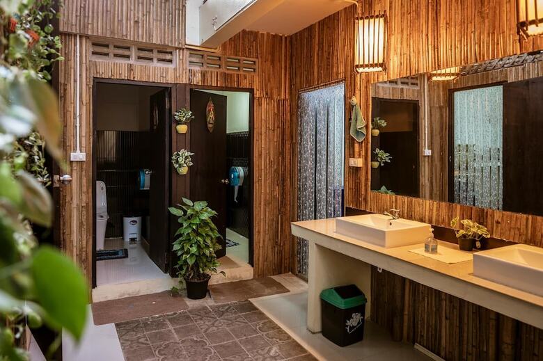 Hotel Jaidee Bamboo Huts