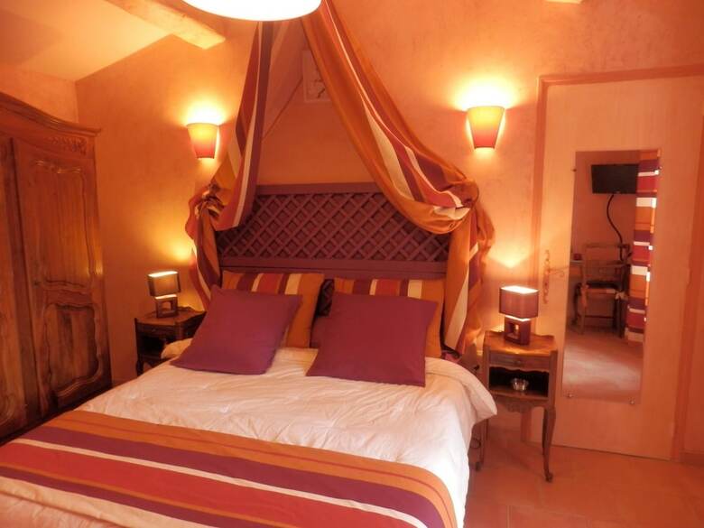 Bed & Breakfast Mas Les Vieux Chenes