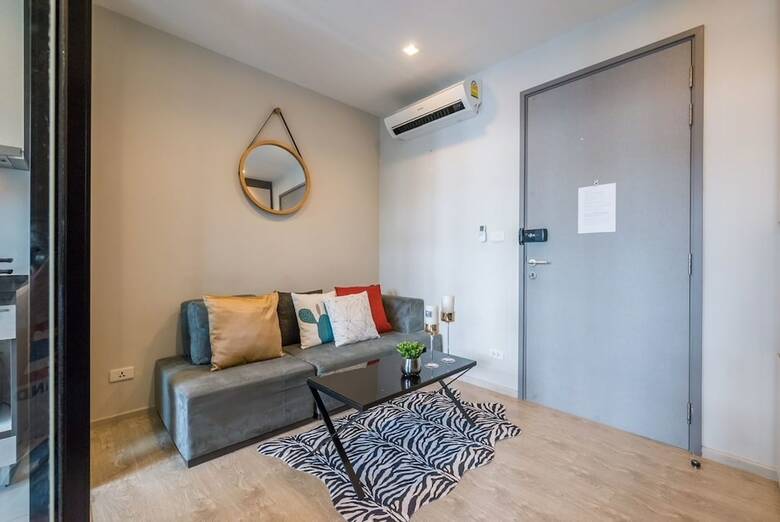 Apartamentos The Base Condo Pattaya By Supee