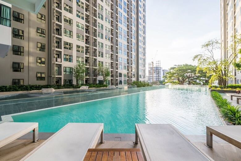 Apartamentos The Base Condo Pattaya By Supee