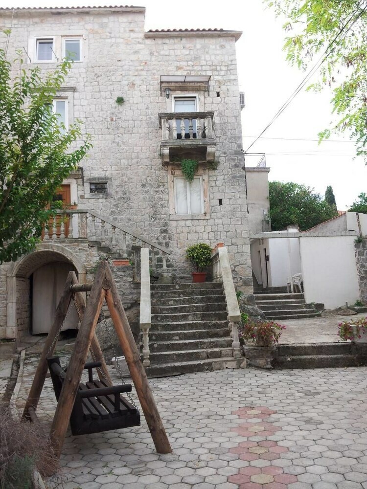 Hotel Guest House Exalto