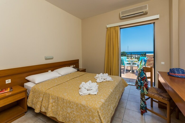 Aparthotel Asterias Village Resort
