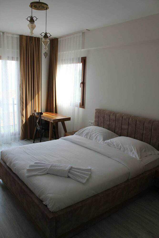 Hotel Lp Lagun Palas