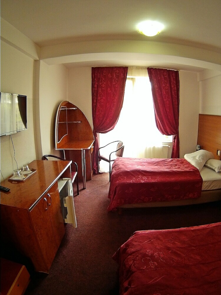 Hotel La Sura Getilor