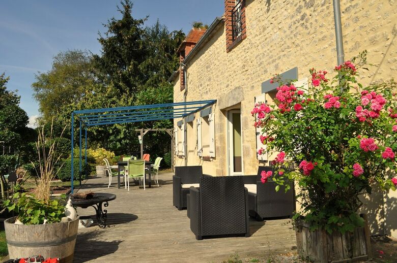 Hotel Le Bourg D'aunou
