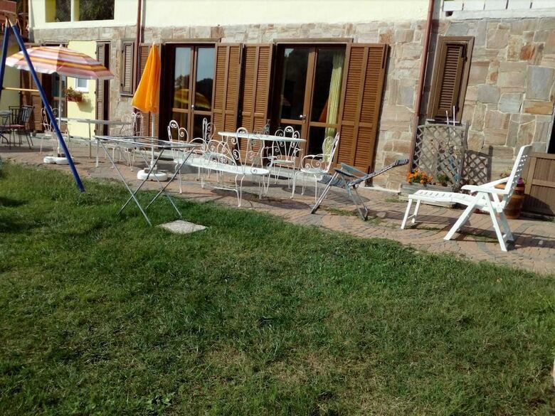 Imperia Bed & Breakfast
