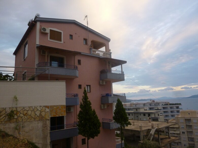 Hotel Villa Crystal