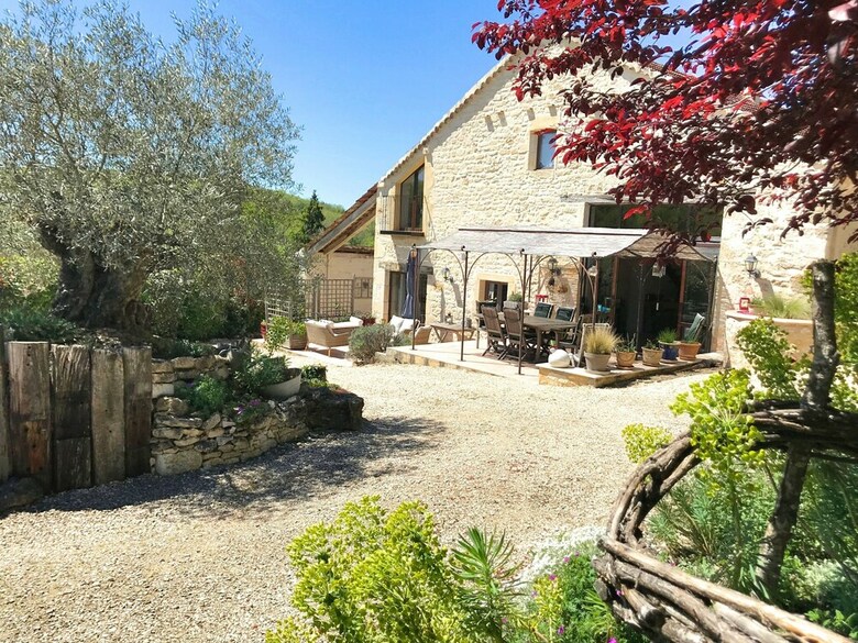 Agroturismo Domaine C�t� Granges