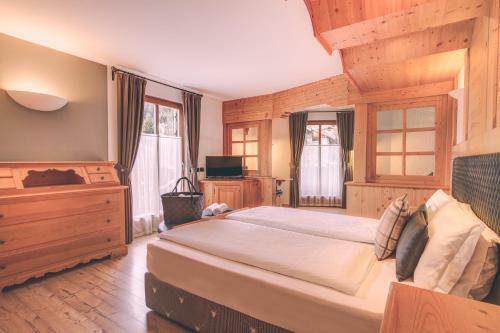 Hotel Madonnina Soraga Resort & Wellness