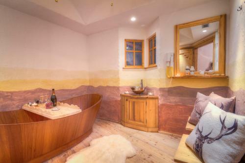 Hotel Madonnina Soraga Resort & Wellness