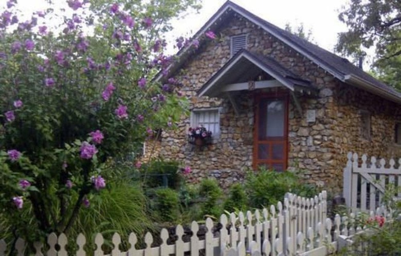 Rock Cottage Gardens B&B