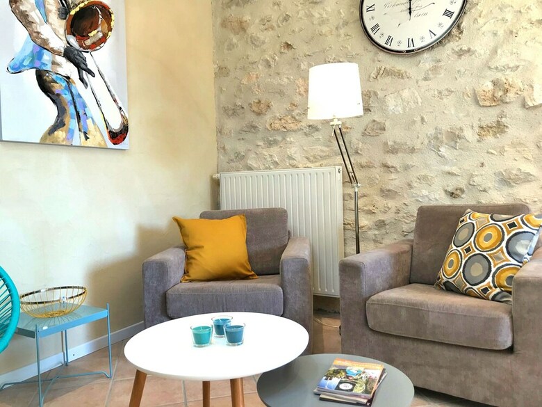 2 G�tes 1 Chambre, Pr�s de Cahors, Piscine, Wifi