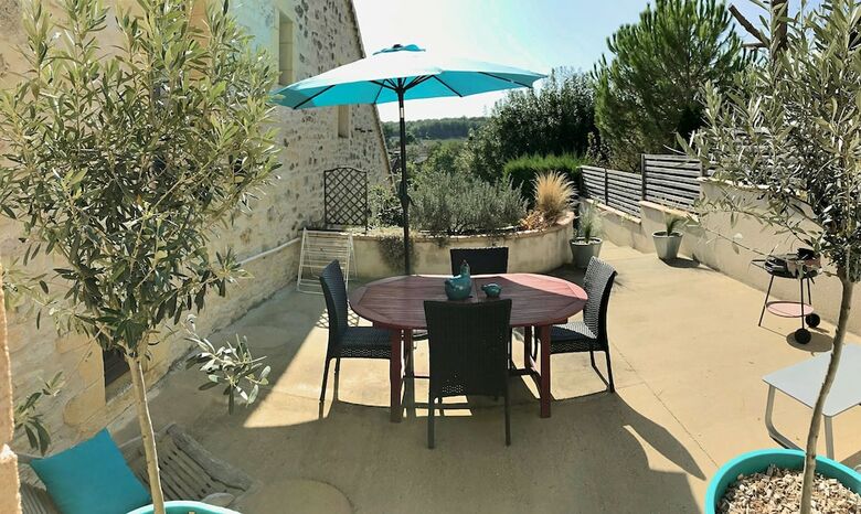 2 G�tes 1 Chambre, Pr�s de Cahors, Piscine, Wifi