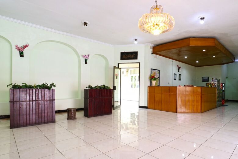 Camelia Hotel