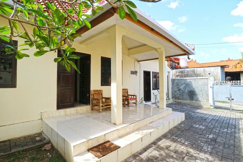 Hotel Sunny House Jimbaran