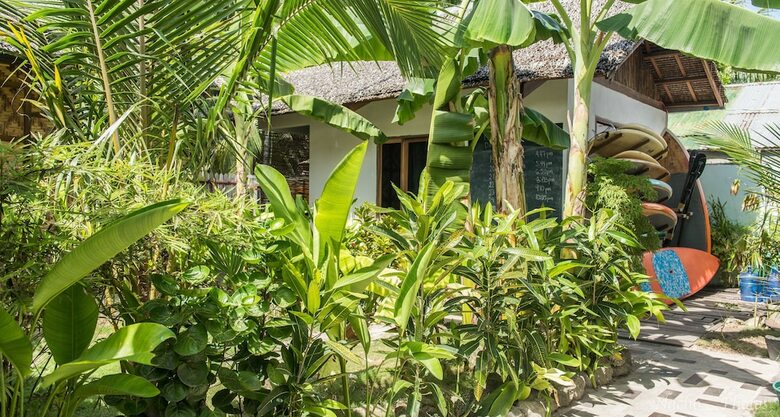 Hostal Footprints Homestay - Hostel - Adults Only