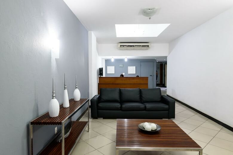 Omar Do Rio - Apartamento Fo407
