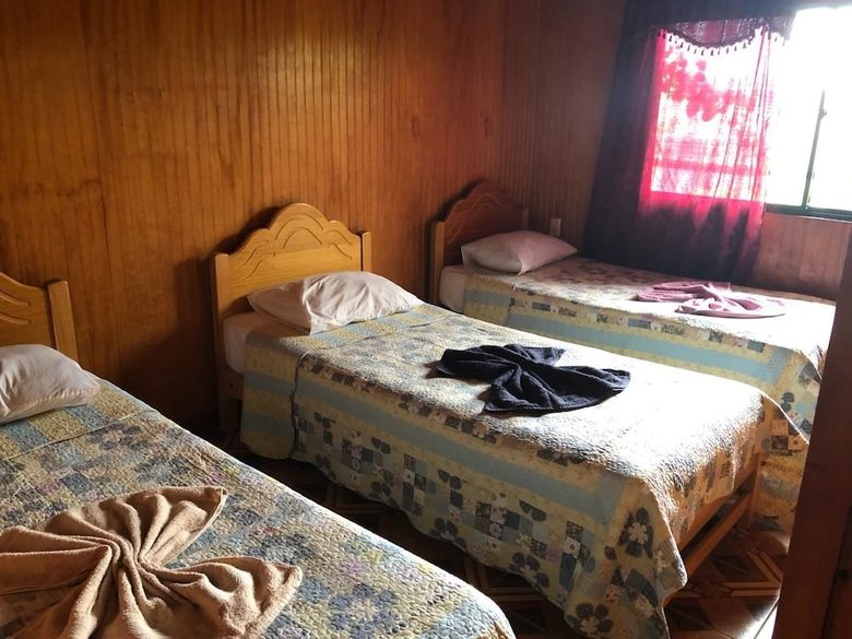 Hostal Hostel Camping Mihinoa