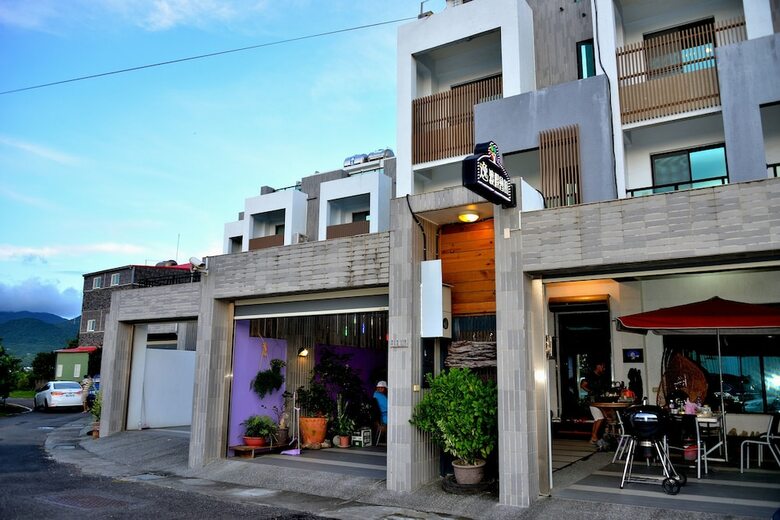 Hotel Ei Villa
