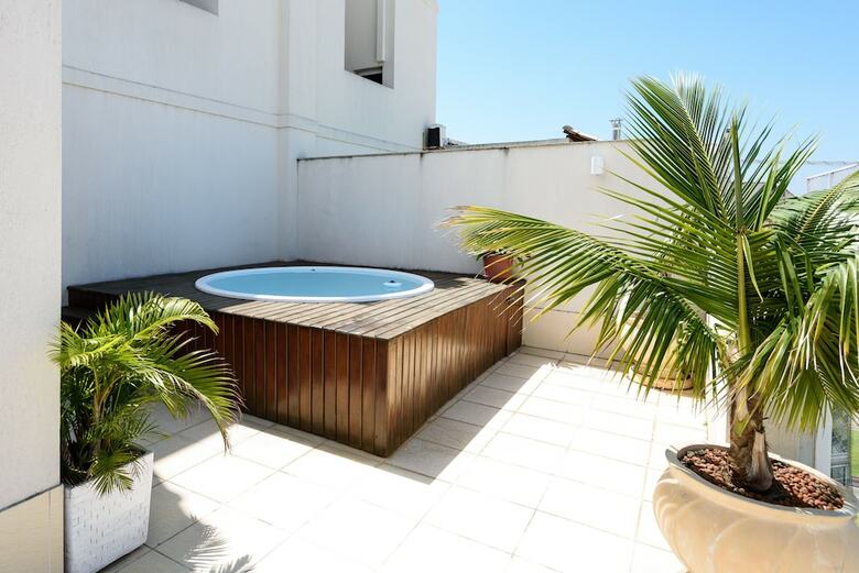 Omar Do Rio - Apartamento Cobr