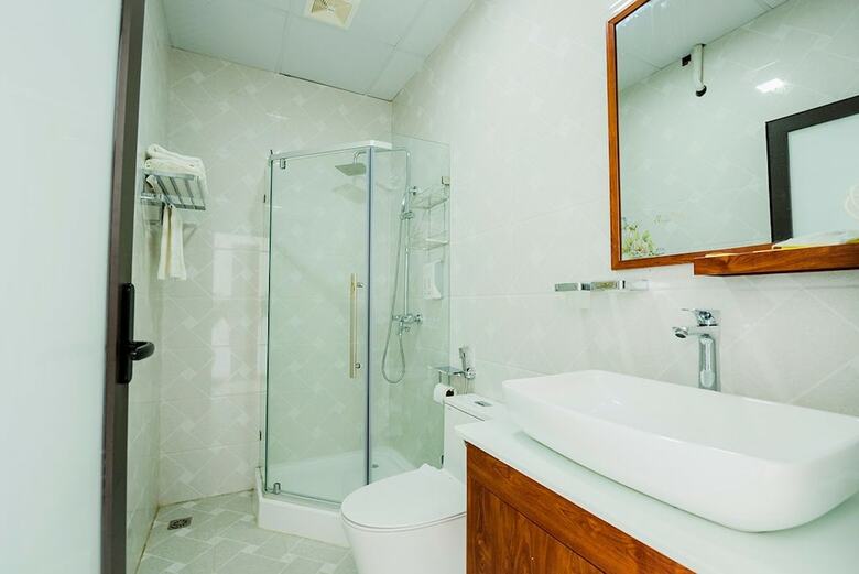 Quang Tung Hotel