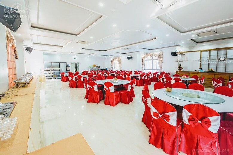 Quang Tung Hotel