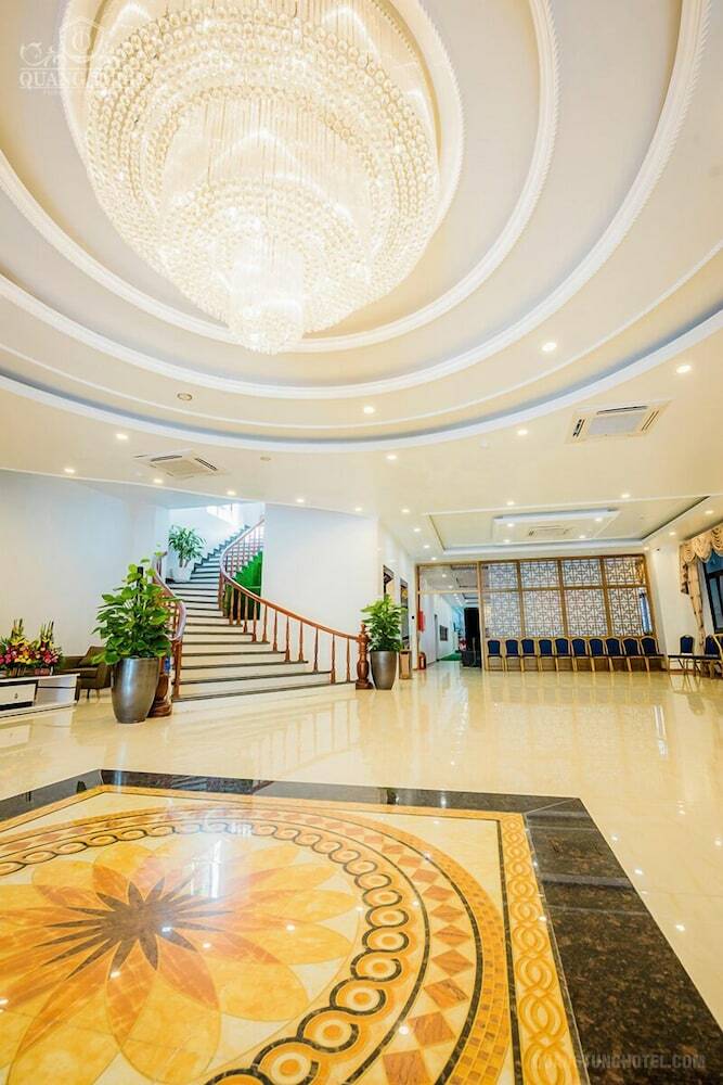 Quang Tung Hotel