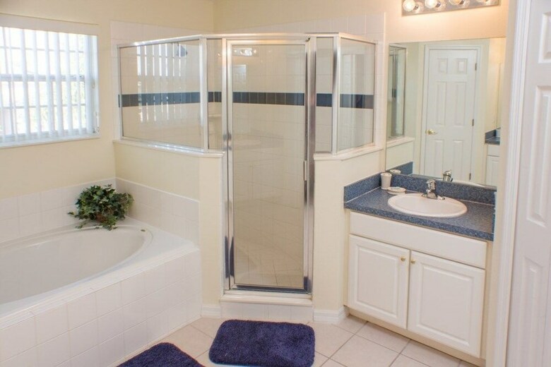 Ip60154 - Highgate At Legacy Park - 5 Bed 3.5 Baths Villa
