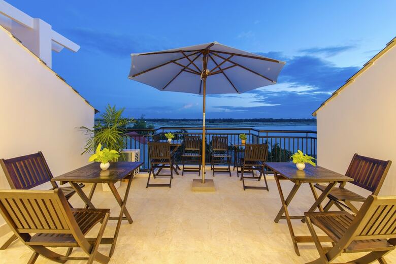 Hotel Island Town Villas