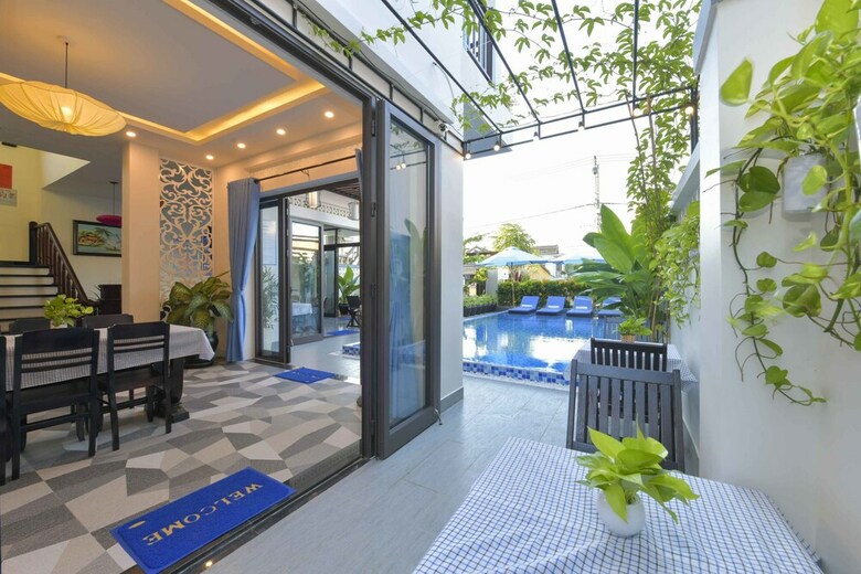 Hotel Island Town Villas