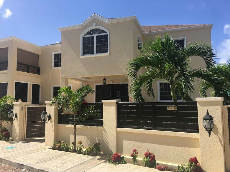Villa Hidden Gem Barbados - A Luxury Bed & Breakfast Experience