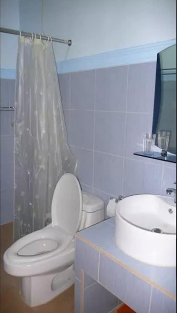 Hotel Sarmiento Guesthouse