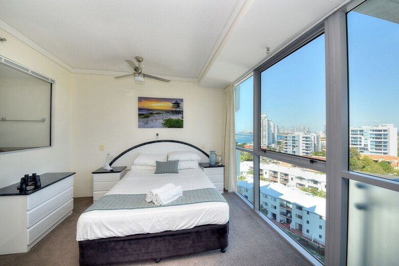 Apartamentos Beachfront Resort 2 Bedroom High Floor