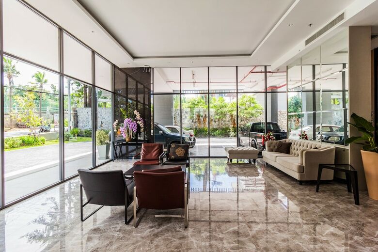 Apartamentos The Point Pratumnak By Psr